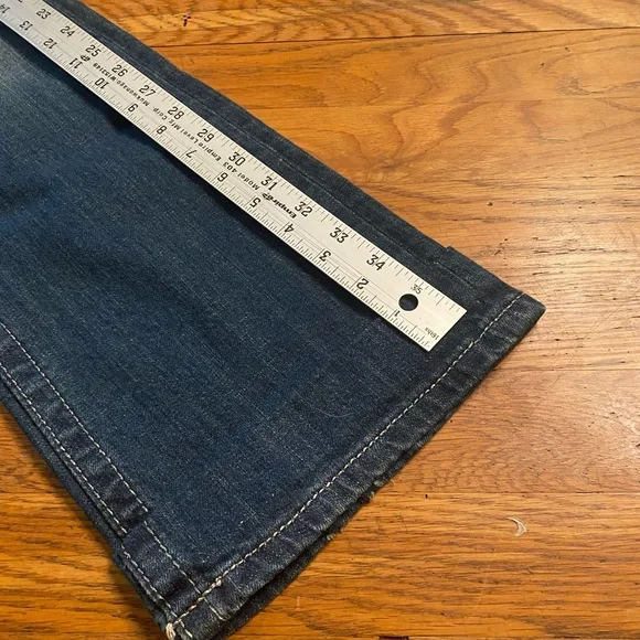 Miss Me Boot Jeans - size 28 - Picture 8 of 9